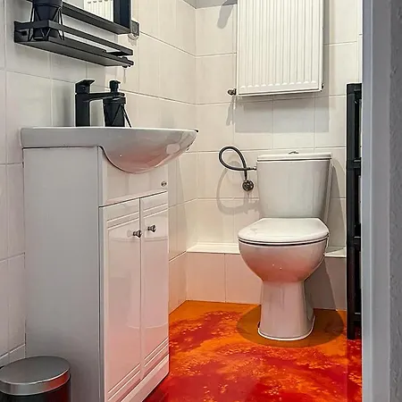 בית הארחה Radosna