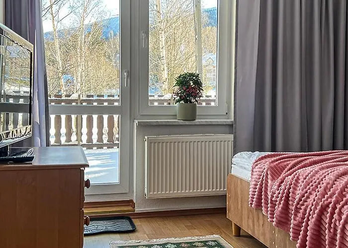 Radosna Pensjonat 3*